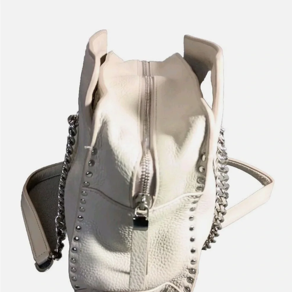 Michael Kors Cream Shoulder Bag with Chain Straps and Textured Leather - Picture 3 of 10